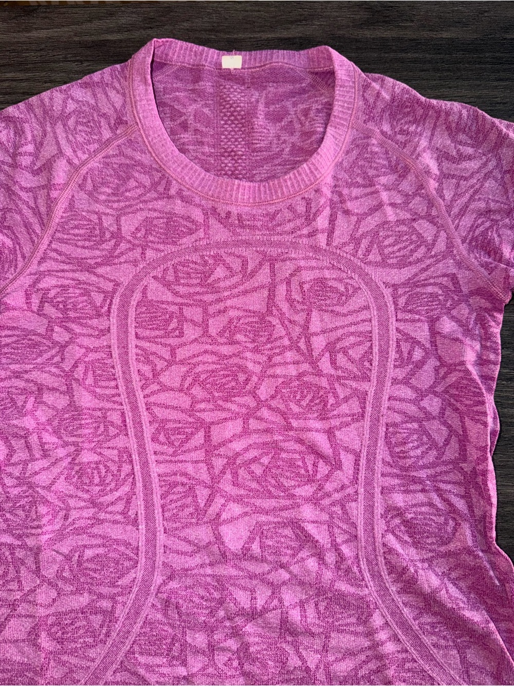 Women’s Lululemon Pink Patterned Short-Sleeve Shirt